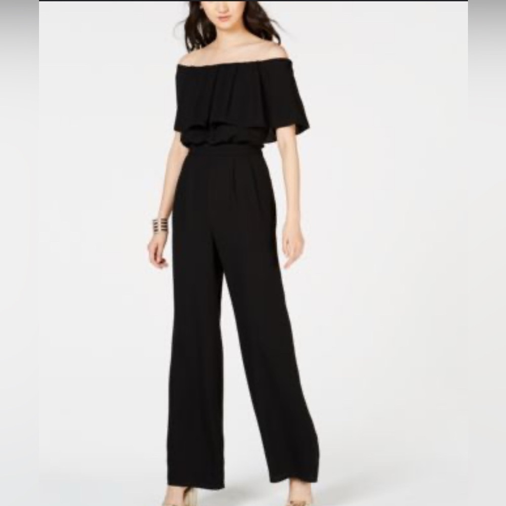 NWT Vince Camuto women’s black Off-the-Shoulder Flounce Top Jumpsuit size 2